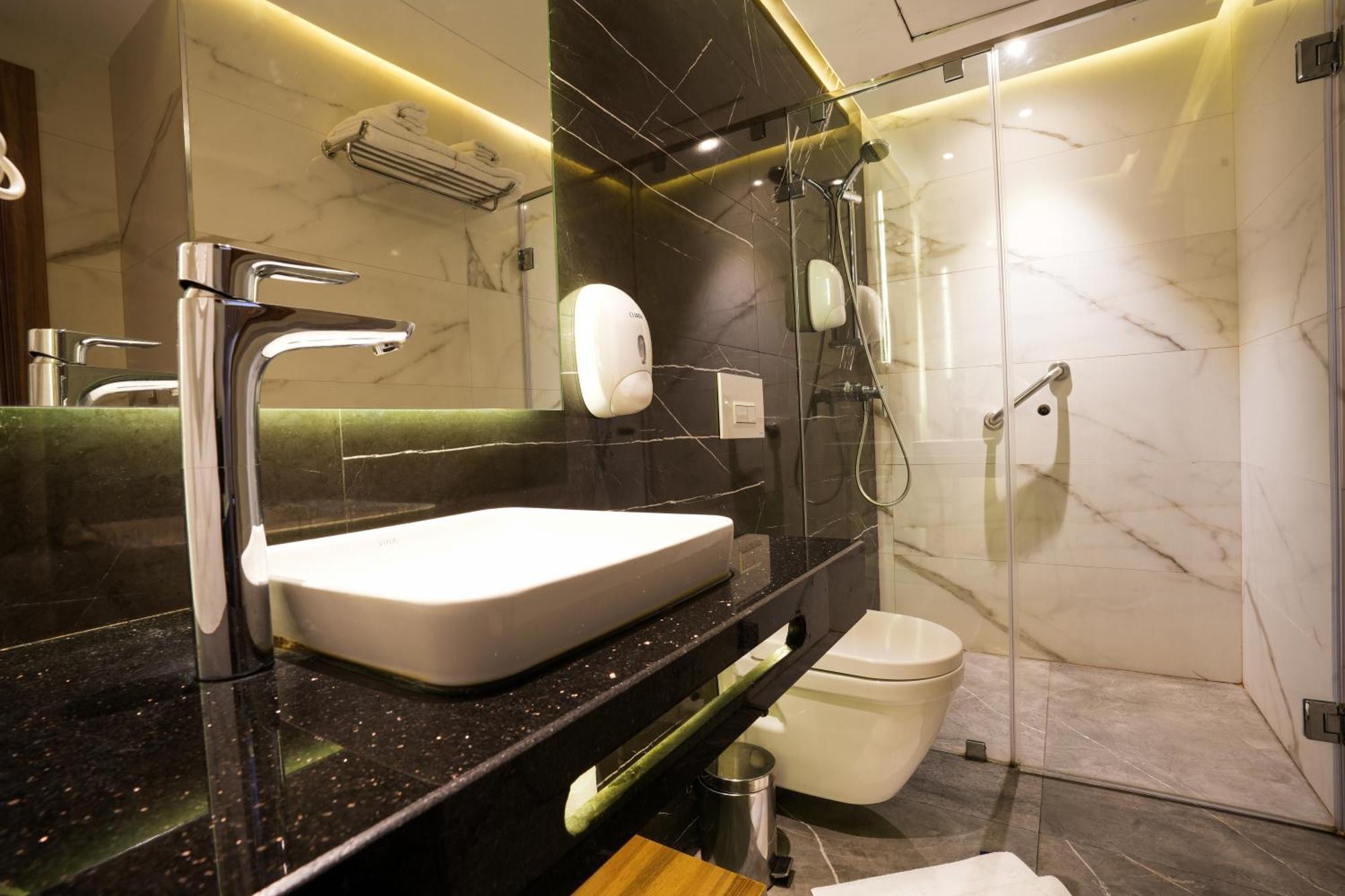 First Suites Hotel Rabat Luaran gambar