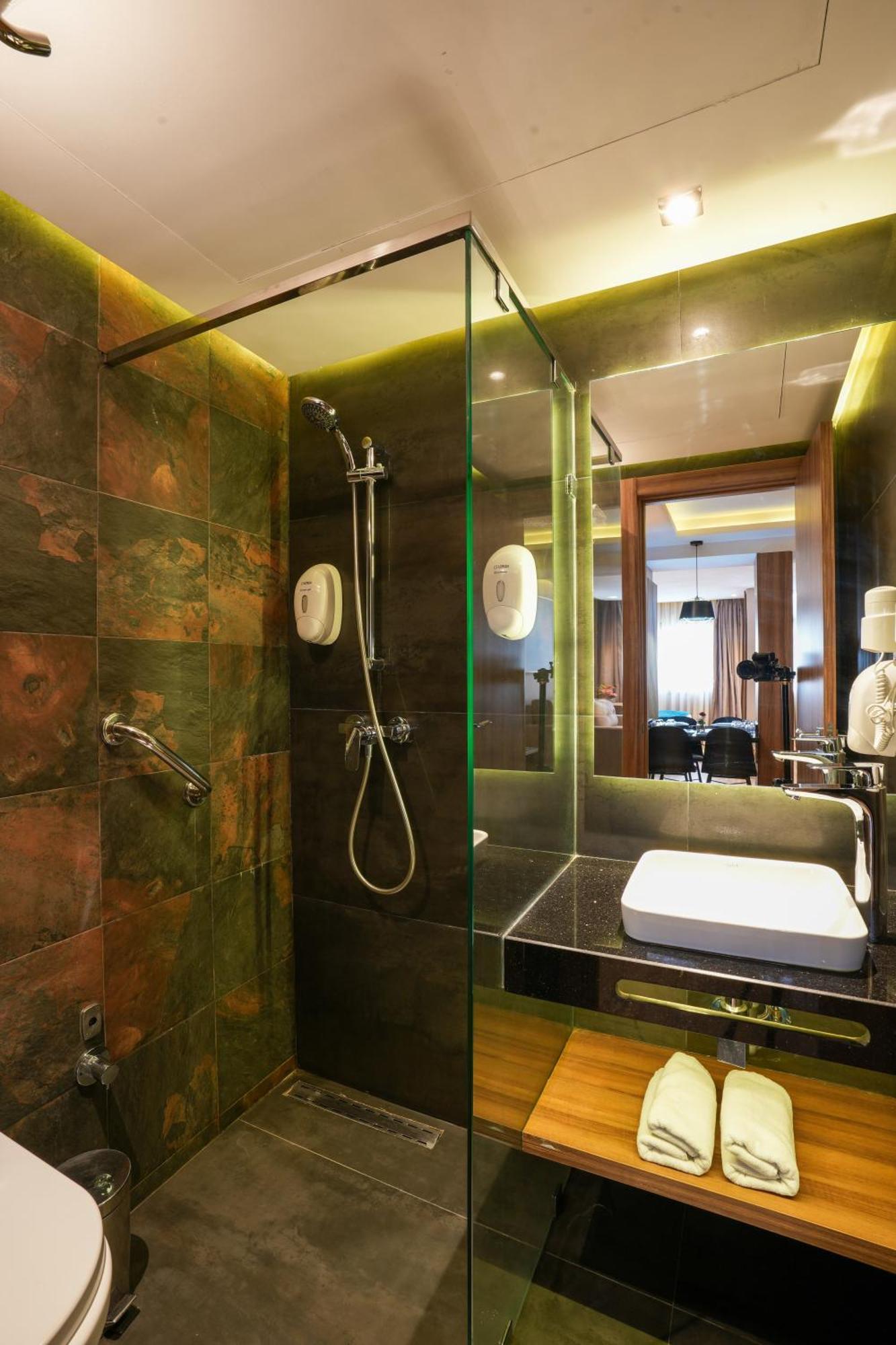 First Suites Hotel Rabat Luaran gambar
